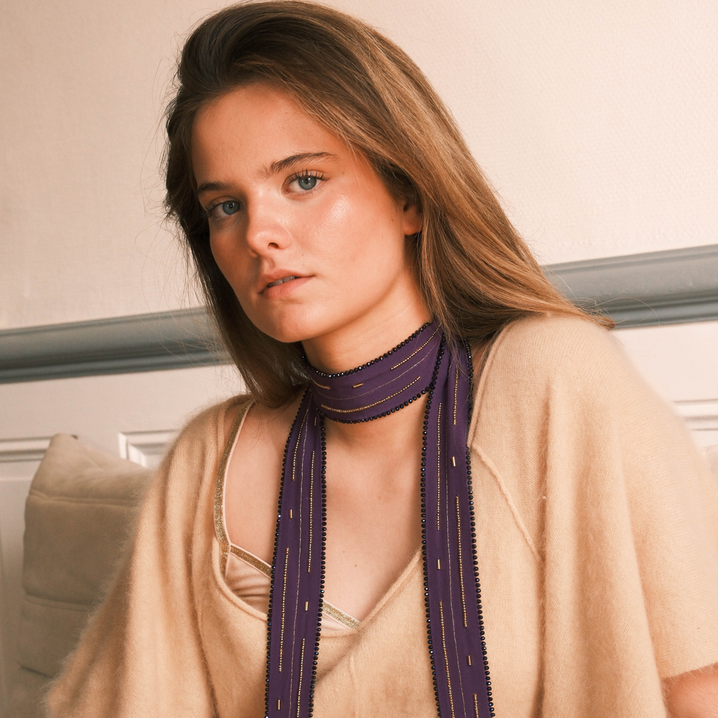 ✨ NOUVEAUTÉ ✨ Sautoir Maxi Violet – Bijou en soie